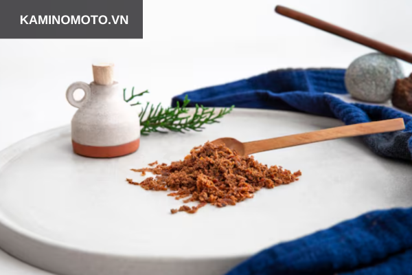 Những lợi ích khi dùng bột quế ủ tóc 