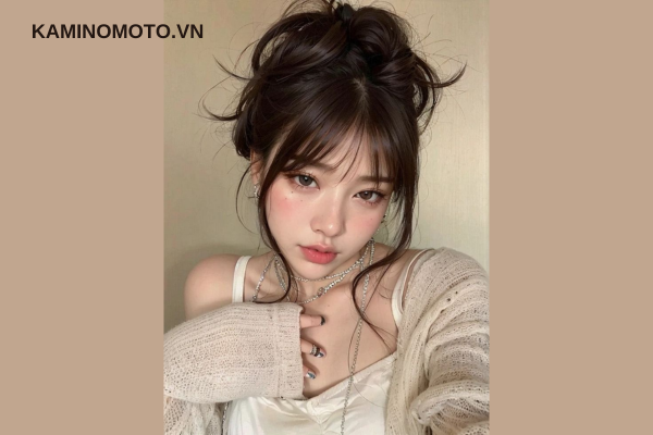 tóc búi cao, tóc buộc nửa đầu