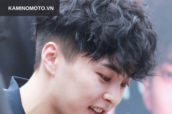 Undercut xoăn 