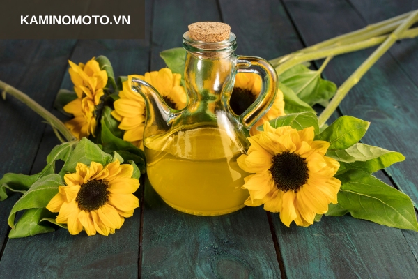 Ủ tóc bằng dầu hướng dương