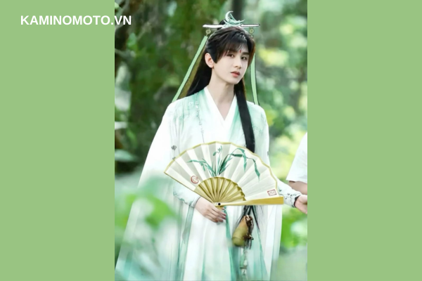 Tóc dài xõa tự nhiên