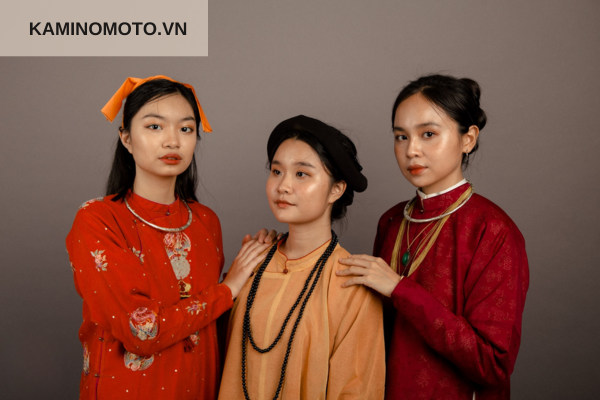 Kiểu tóc búi đơn giản cho cô gái nông thôn và người lao động