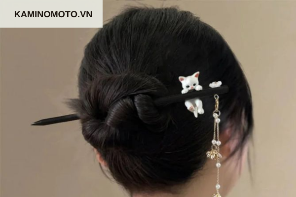 Tóc ngắn búi giả