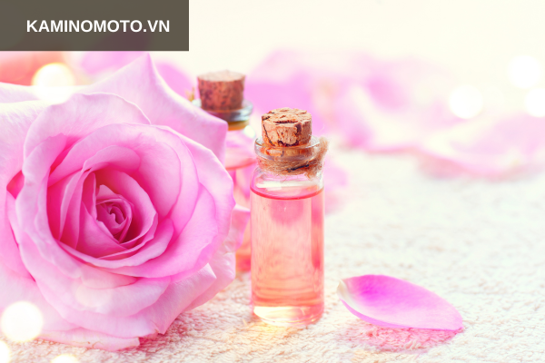 Một vài lưu ý khi sử dụng nước hoa hồng cho tóc