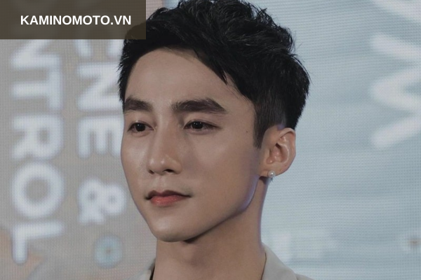 Tóc Jerry vuốt mái 